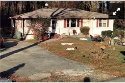 17 Grove Park Place NW, Atlanta, GA 30318 - Photo 1