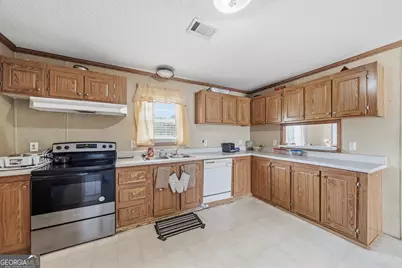 219 Hitchcock, Milledgeville, GA 31061 - Photo 13