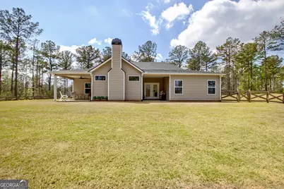 1881 Bohannon Road, Grantville, GA 30220 - Photo 5