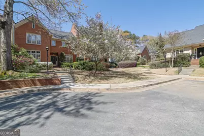 2 Paces West Terrace NW, Atlanta, GA 30327 - Photo 35