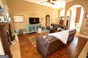 300 Grand Reserve Way, Kathleen, GA 31047 - Photo 3