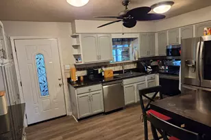 128 Wassaw Rd, Savannah, GA 31410 - Photo 9