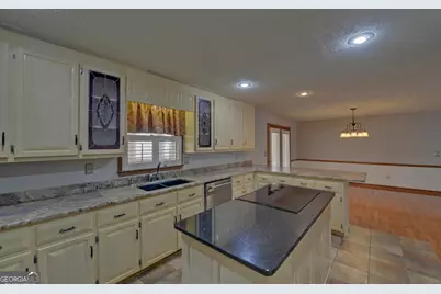 197 Woodland Way, Dewy Rose, GA 30634 - Photo 11