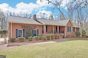 197 Woodland Way, Dewy Rose, GA 30634 - Photo 1