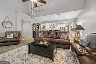 7840 Keepsake Ln, Flowery Branch, GA 30542 - Photo 9