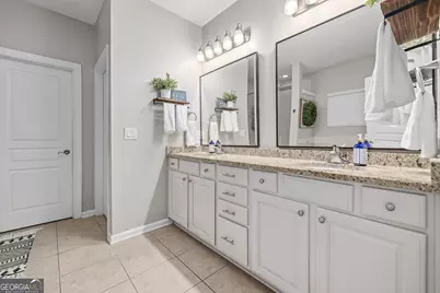 7840 Keepsake Lane, Flowery Branch, GA 30542 - Photo 17