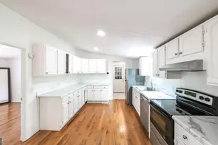 23 Wildflower Cove, Carrollton, GA 30116 - Photo 5