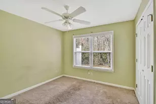 136 Joshua Cir, Brunswick, GA 31525 - Photo 9