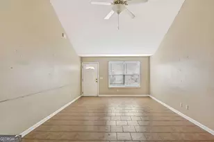 136 Joshua Cir, Brunswick, GA 31525 - Photo 3