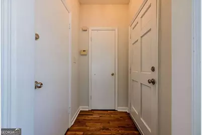 1977 N Decatur Road NE, Atlanta, GA 30307 - Photo 7