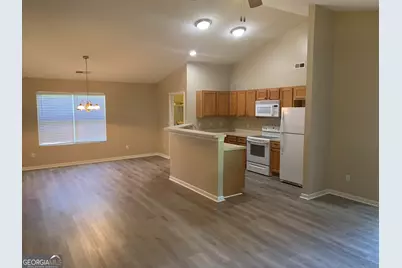 77 Clark Street, Newnan, GA 30263 - Photo 3