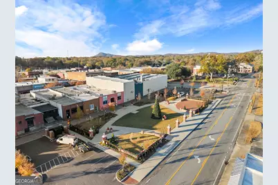 147 N Pond Street #3, Toccoa, GA 30577 - Photo 13