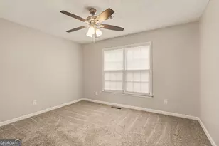 1201 Sid Hunter Rd, Senoia, GA 30276 - Photo 9