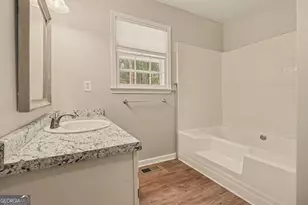 1201 Sid Hunter Rd, Senoia, GA 30276 - Photo 9