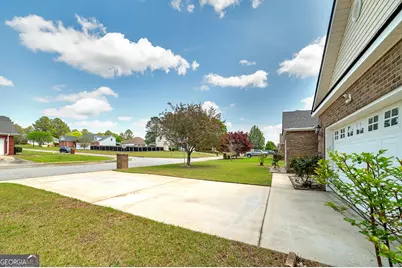 701 Amberley Court, Kathleen, GA 31047 - Photo 7