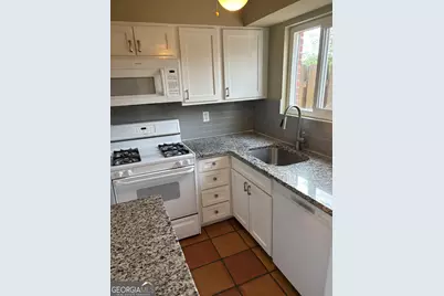 1616 Briarcliff Road NE UNIT #5, Atlanta, GA 30306 - Photo 3