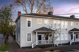1402 Jefferson St, Savannah, GA 31401 - Photo 1