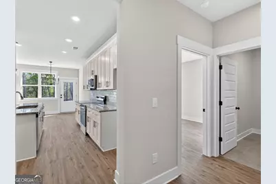209 Wisteria Lane, Mansfield, GA 30055 - Photo 9