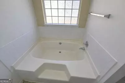 208 Nadia Court, Locust Grove, GA 30248 - Photo 9