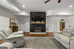 215 Diamond Point, Fayetteville, GA 30215 - Photo 93