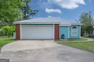 218 Cypress Dr, Kingsland, GA 31548 - Photo 1