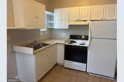 836 E Henry Street #D, Savannah, GA 31401 - Photo 9