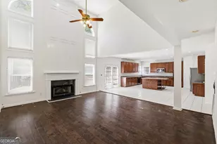 1702 SE Clay Brooke Ct SE, Smyrna, GA 30082 - Photo 7