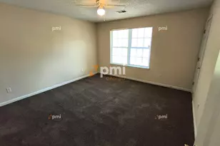 8155 Autumn Green Dr, Fairburn, GA 30213 - Photo 9