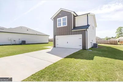 115 Bulloch Court, Byron, GA 31008 - Photo 1