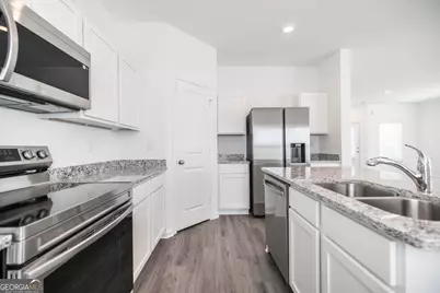 115 Bulloch Court, Byron, GA 31008 - Photo 3