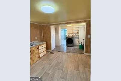 374 Patterson Street, Baxley, GA 31513 - Photo 11