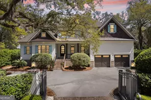 306 Broadway St, Saint Simons, GA 31522 - Photo 1