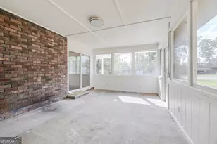 308 E 4th St, Springfield, GA 31329 - Photo 35