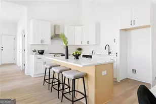 1041 White Oak Ave SW, Atlanta, GA 30310 - Photo 9