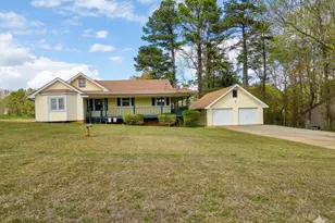 9000 Edinburg Dr, Winston, GA 30187 - Photo 1