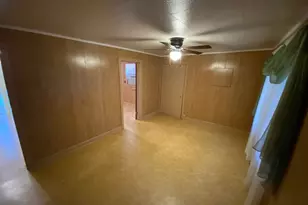 342 E Allen St, Baxley, GA 31513 - Photo 9