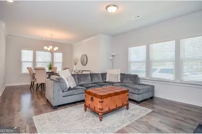 2562 Rathburn Circle, Loganville, GA 30052 - Photo 9