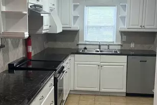 1750 Linwood Ave, East Point, GA 30344 - Photo 9