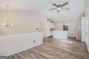 3235 Southshore Ct, Cumming, GA 30041 - Photo 7