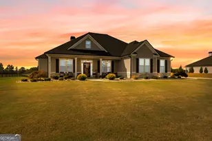 135 Graceton Farms Dr, Senoia, GA 30276 - Photo 3