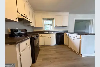 214 Cornell Drive, Warner Robins, GA 31093 - Photo 11