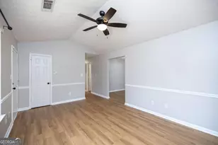 641 Honey Creek Rd, McDonough, GA 30252 - Photo 3