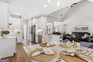 111 Bluewater Blvd, Eatonton, GA 31024 - Photo 7