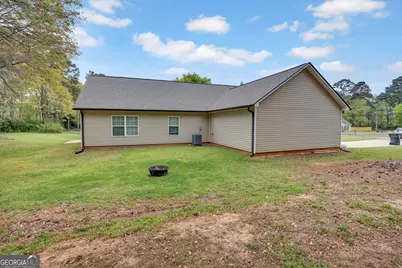 572 Clydes Way, Jackson, GA 30233 - Photo 25