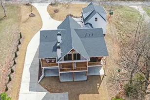 672 Tugaloo Heights Circle, Lavonia, GA 30553 - Photo 3