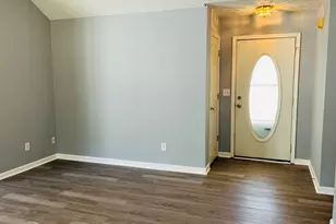 405 Peeks Crossing Dr, Senoia, GA 30276 - Photo 3