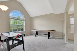 77 St Charles Pl, Sharpsburg, GA 30277 - Photo 7