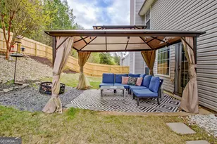 77 St Charles Pl, Sharpsburg, GA 30277 - Photo 37