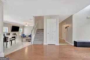 77 St Charles Pl, Sharpsburg, GA 30277 - Photo 11