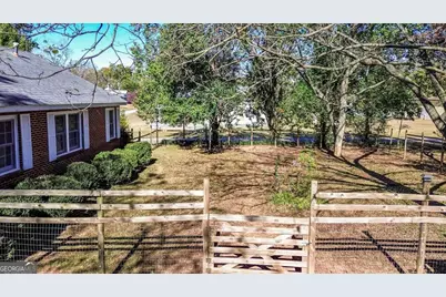 362 Sims Street, Maysville, GA 30558 - Photo 37